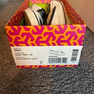 Tory Burch Slip-on sneaker - canvas, size 8